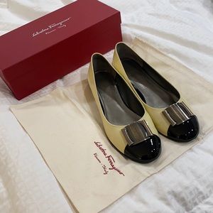 Salvatore ferragamo flats